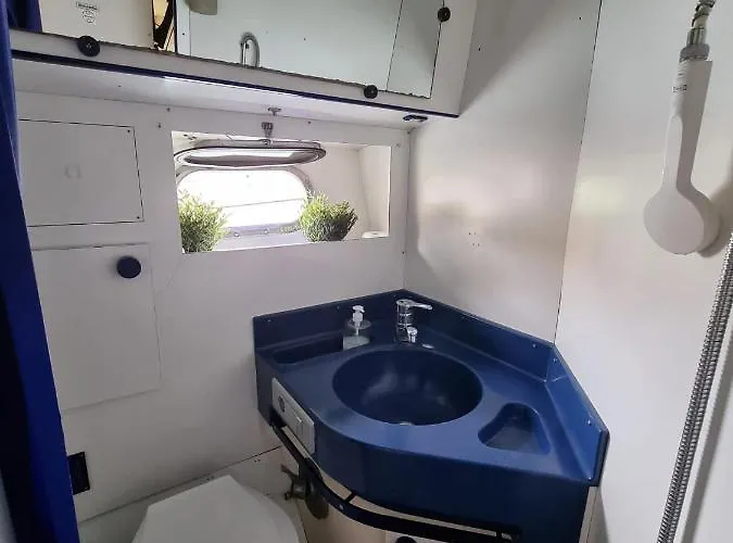 Yate Gijon, Experiencia Unica N Bateau-hôtel Gijón